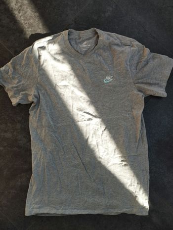 Tee shirt homme Nike gris taille M