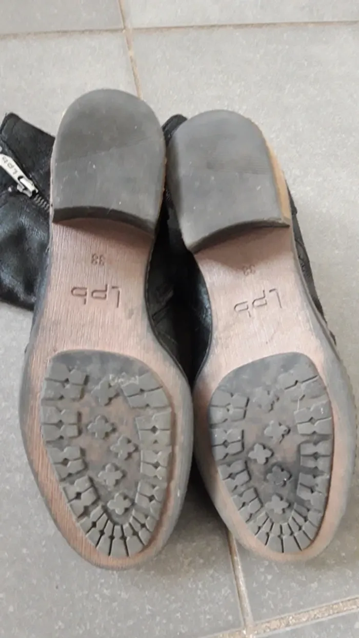 Bottines les petites bombes taille 38 - photo numéro 4