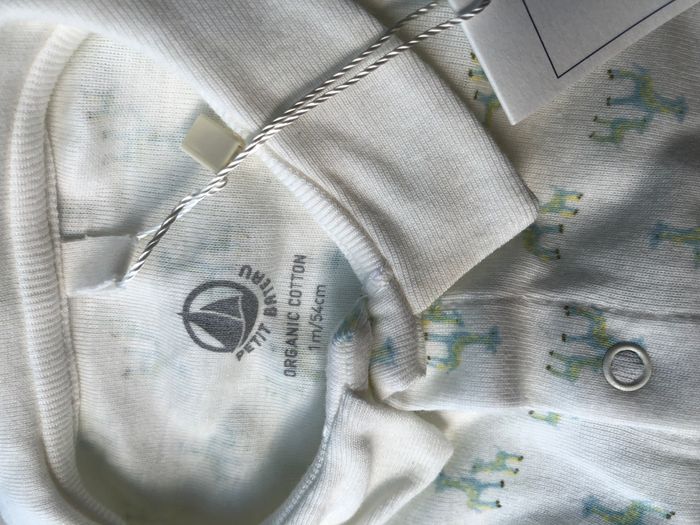 Pyjama fin Petit Bateau 1 mois neuf - photo numéro 4