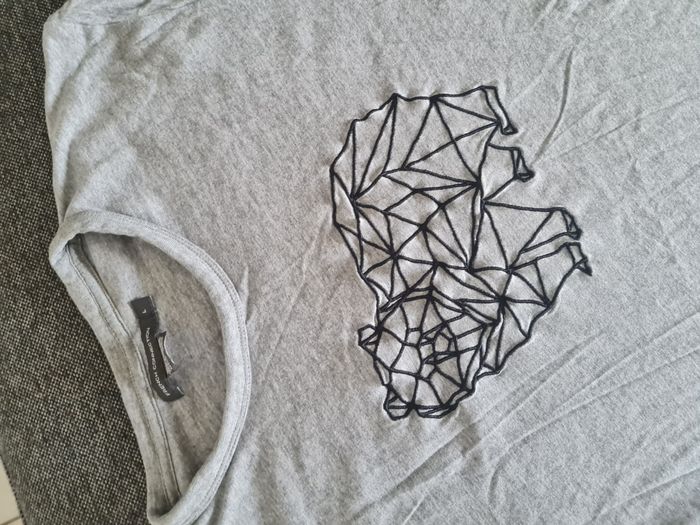 T-shirt French Connection motif ours - photo numéro 2