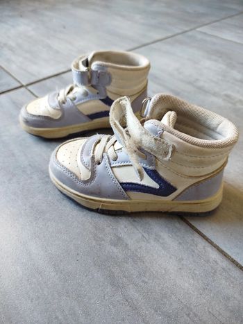 Baskets montantes 24 -