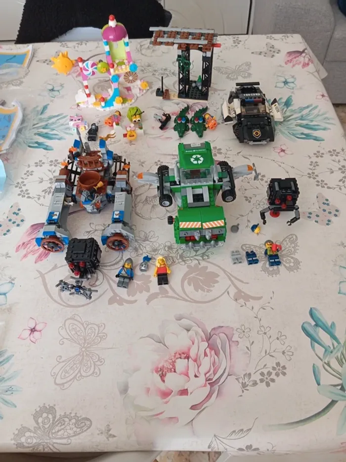 Lot Lego the movie