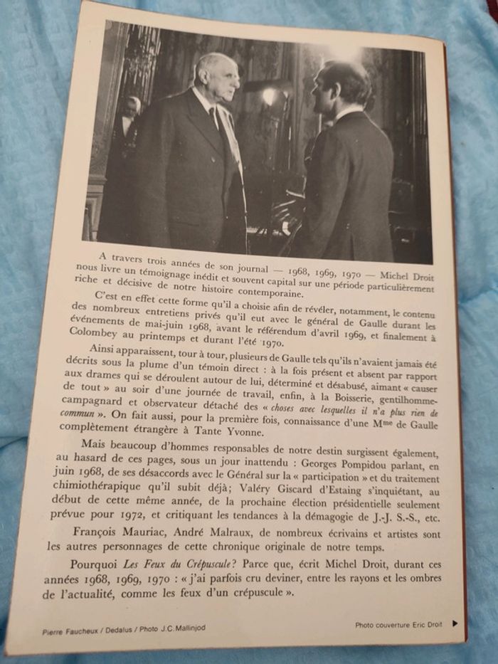 Livre "Les feux du crépuscule"- Michel Droit - photo numéro 2