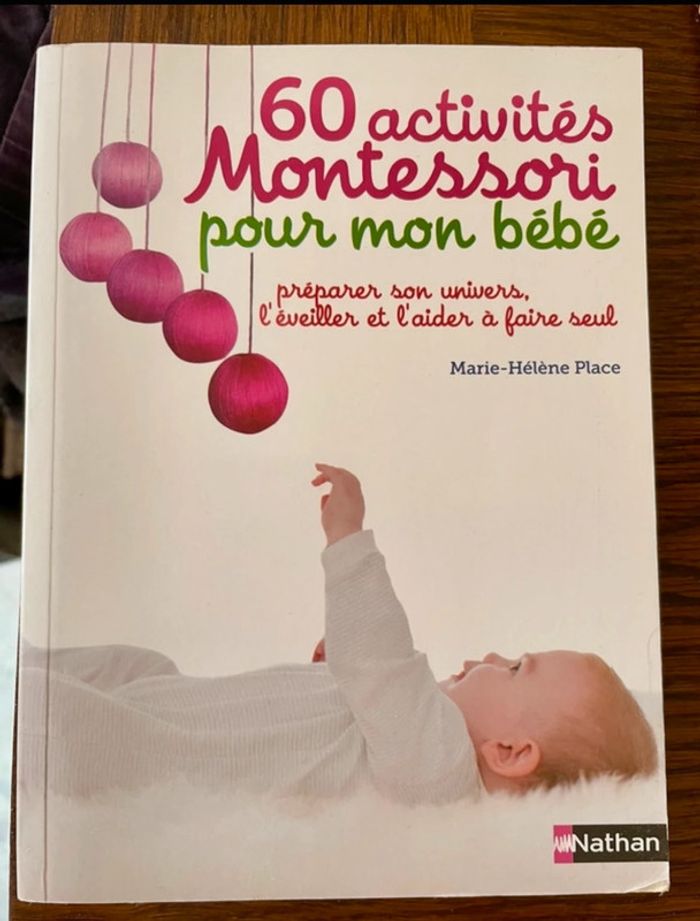 Livre 60 activités Montessori pour mon bébé