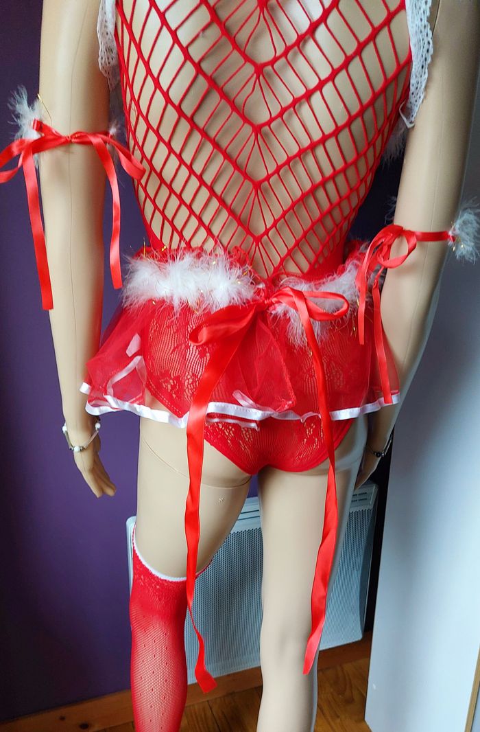 Ensemble 5 pièces de Noël au look santa girl sexy – Taille unique - photo numéro 10