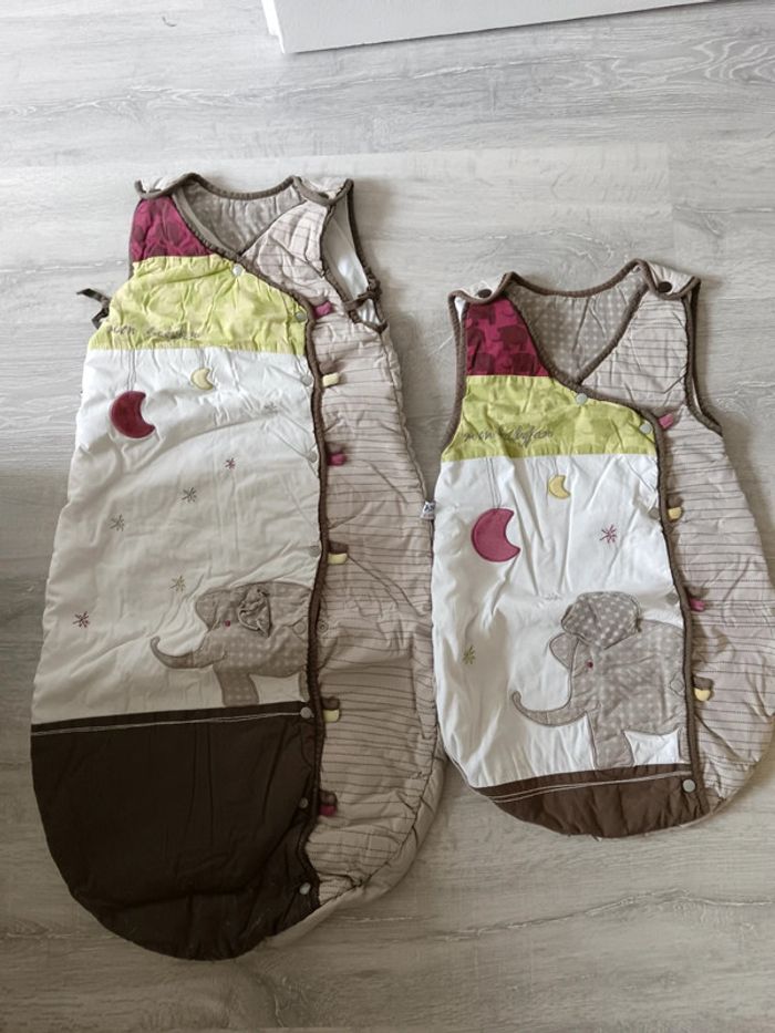 Lot de 2 gigoteuses