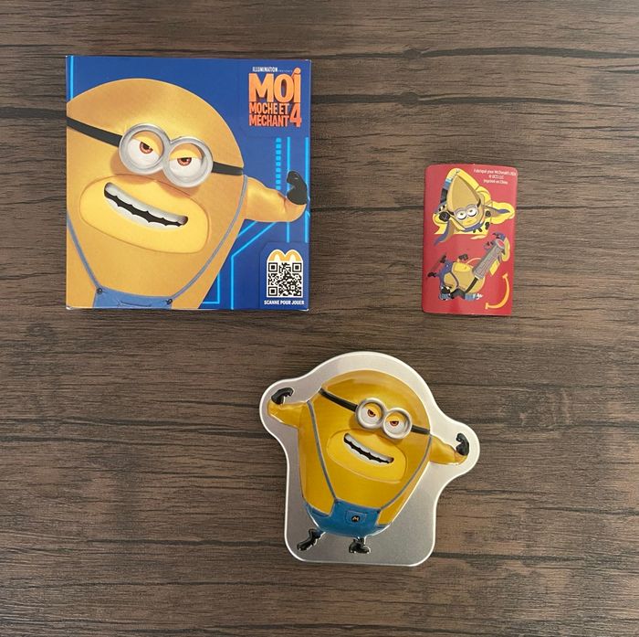 Petite boîte en métal Moi Moche et Méchant 4