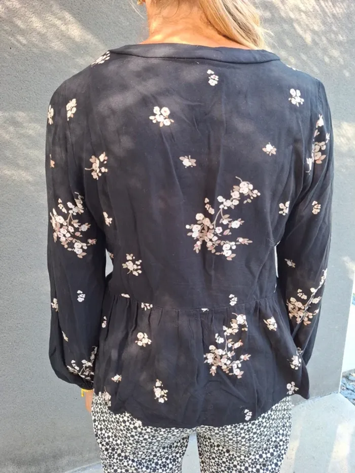 Blouse I.code fleurs neuve 36 - photo numéro 3