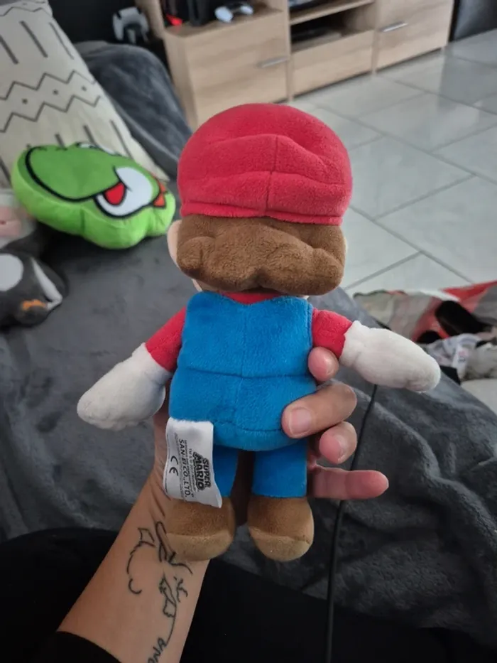 Peluche mario - photo numéro 3