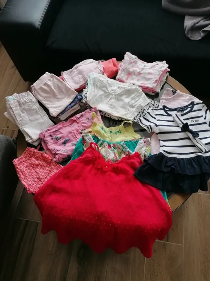 Lot vêtements bébé fille été 18 mois - photo numéro 2