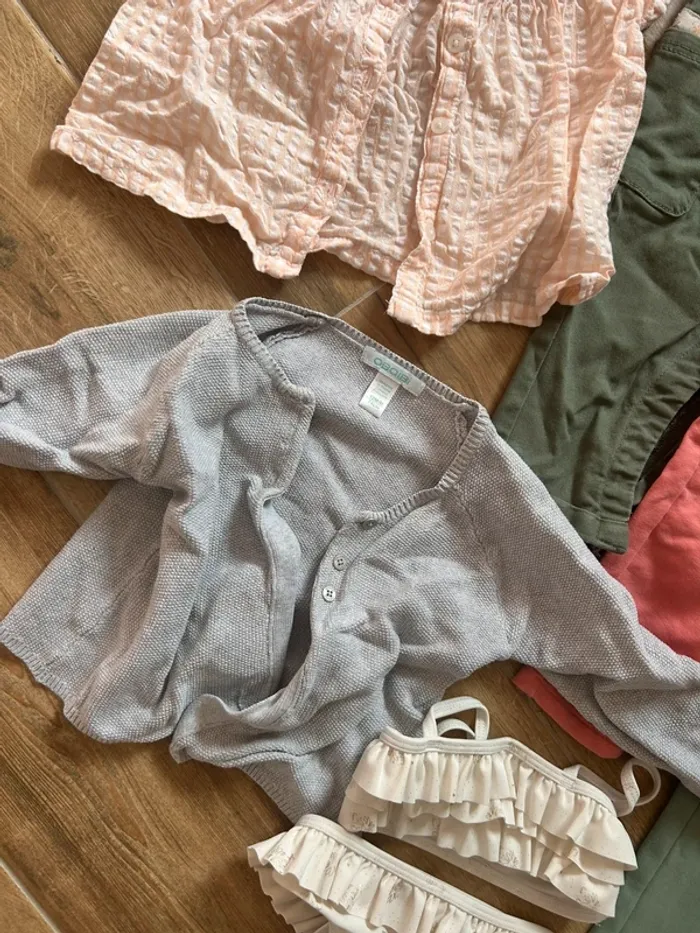 Lot vêtement bébé fille - photo numéro 8