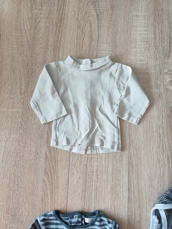 Lot 4 Tee shirt ML Kiabi - photo numéro 2