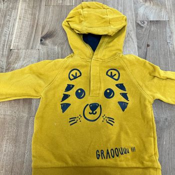Sweat à capuche Kiabi 18 mois