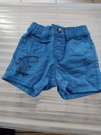 Short 3 mois
