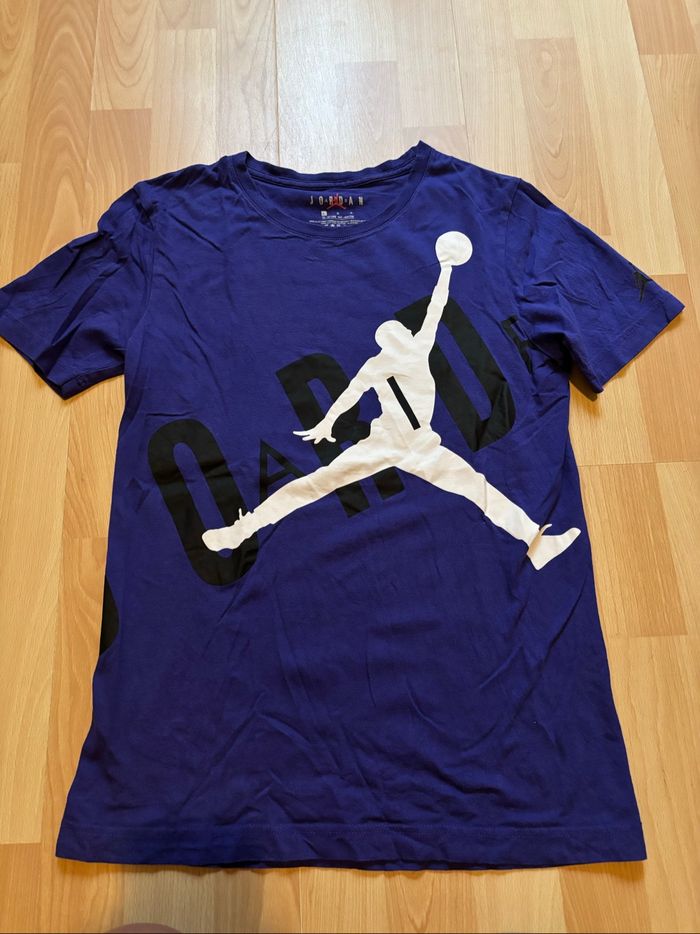 Tee-shirts
