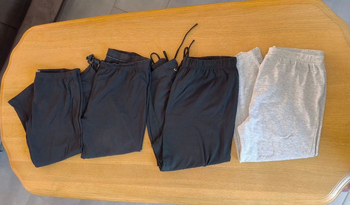 🌺 Lot de 4 leggings courts - T42/44 🌺