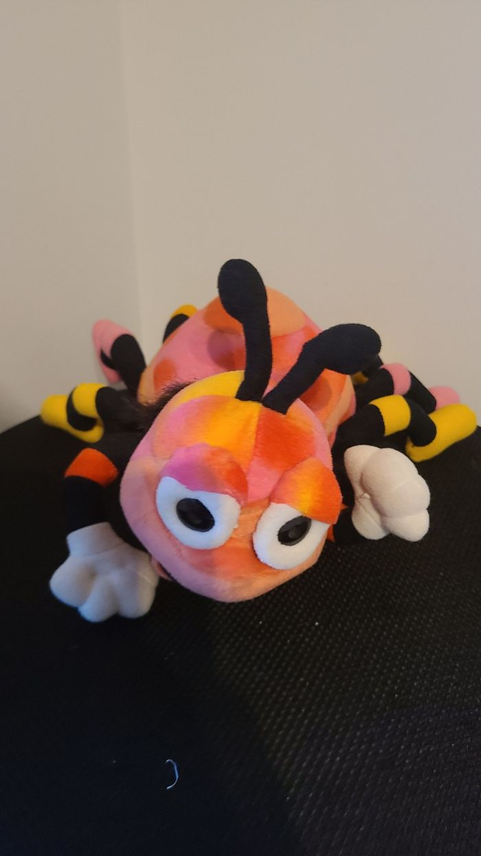 peluche musicale et dansante peluche insecte rigolo co