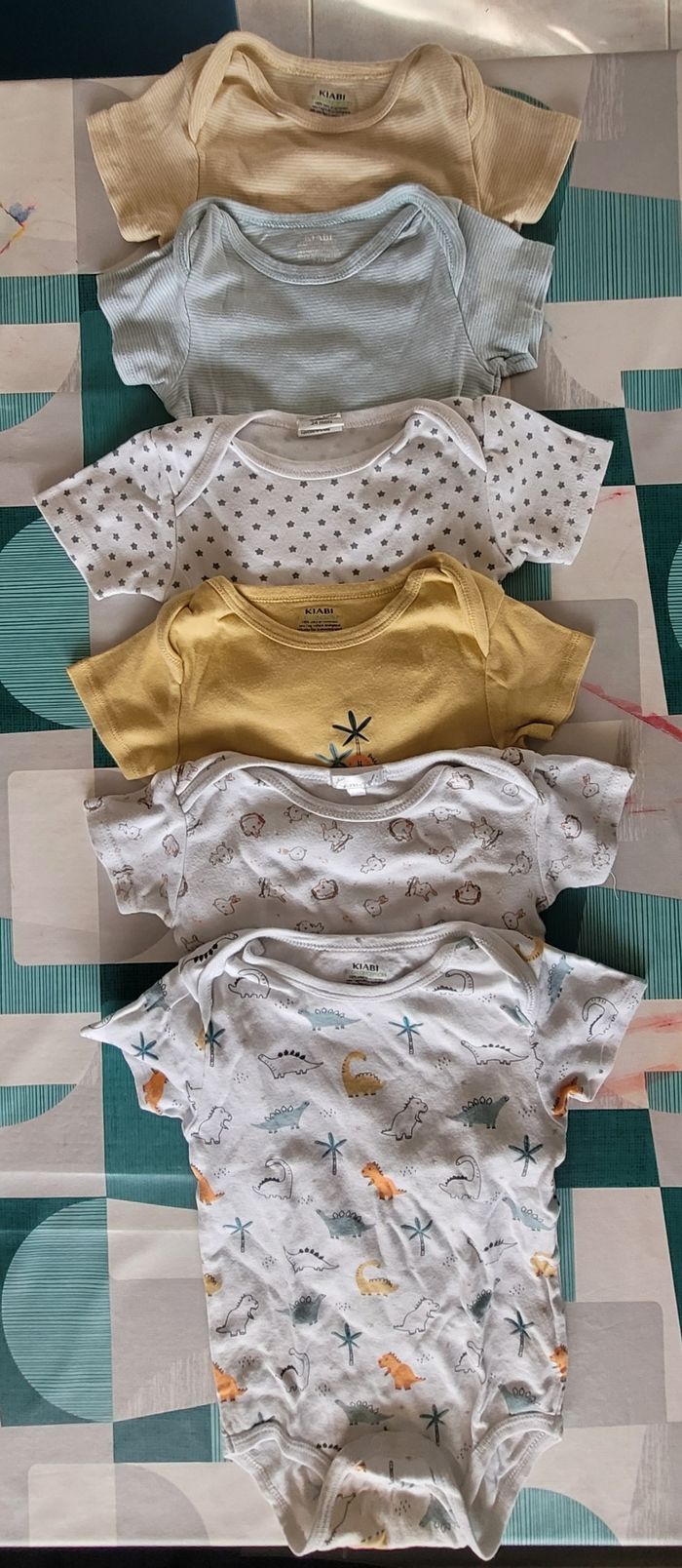 6 bodies manche courte - photo numéro 2