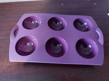 Moule à dôme tupperware