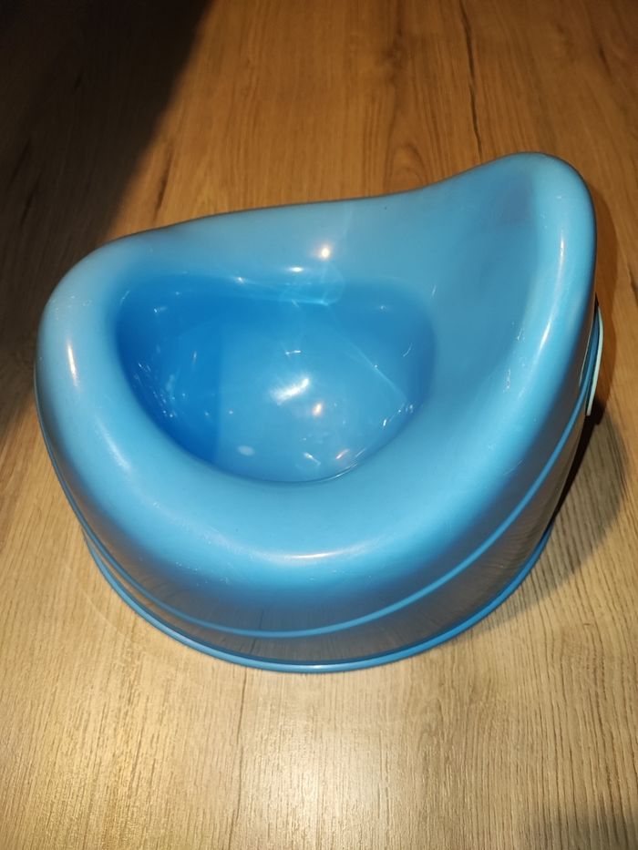Pots  de toilette - photo numéro 2