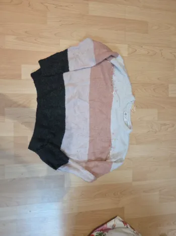 Pull H&M  taille 10.12ans