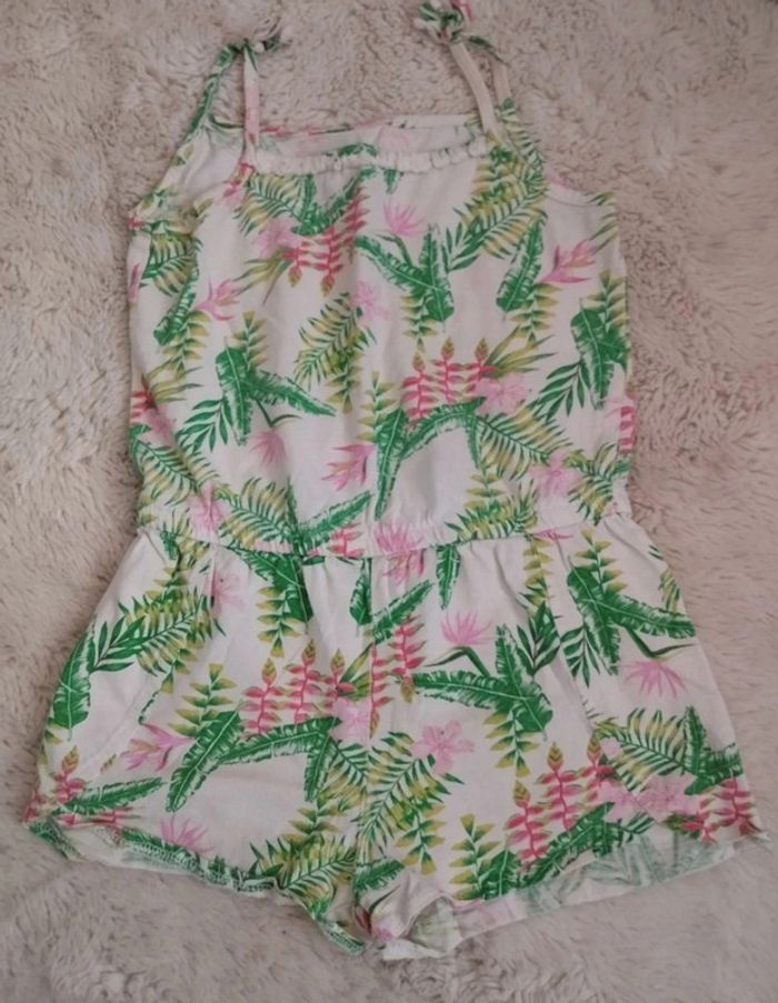 Combishort taille 12/24 mois