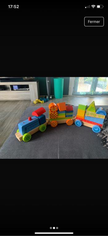 Train en bois
