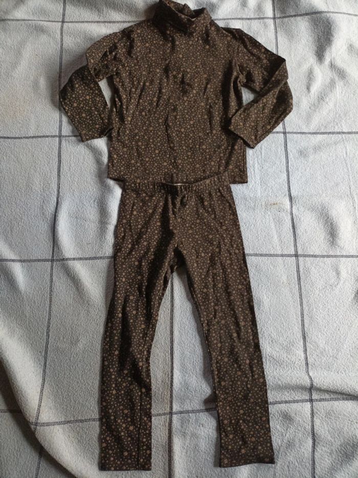 Ensemble noir 5 ans avec motifs