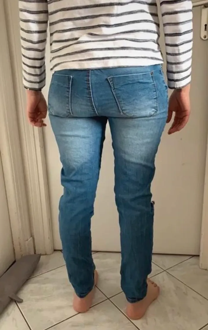 Jean slim cache cache femme, taille 36 - photo numéro 2