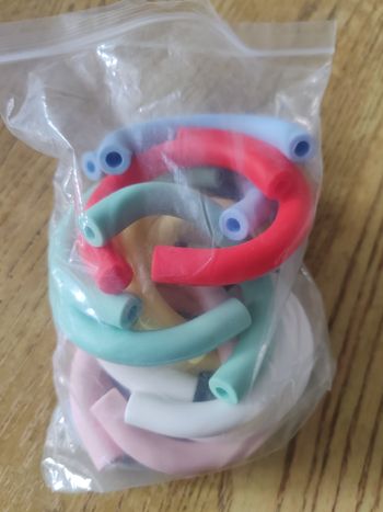 Lot de 21 anneaux de dentition