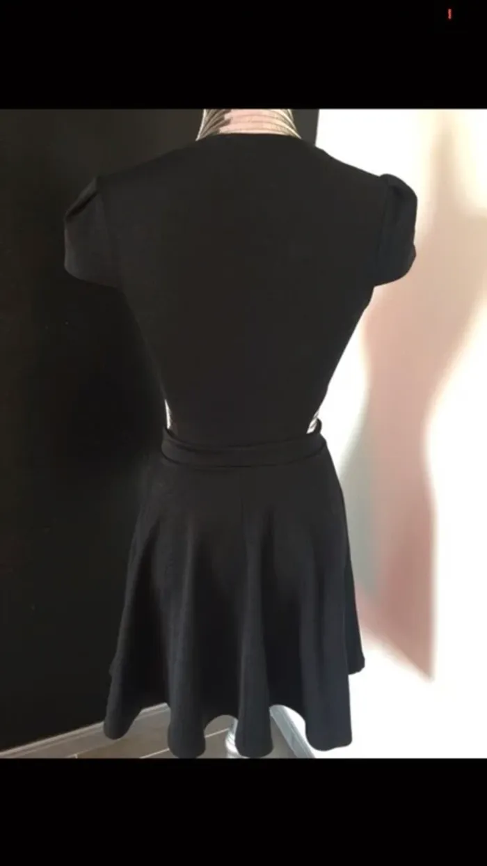 Robe boohoo - photo numéro 4
