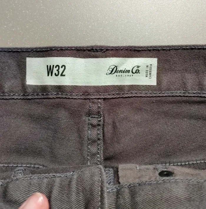 Short en jean Marron - W32 - Taille 42 - photo numéro 4