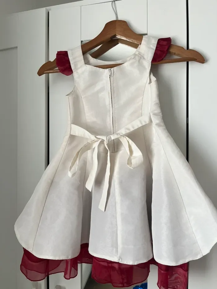 Robe de cérémonie - photo numéro 5
