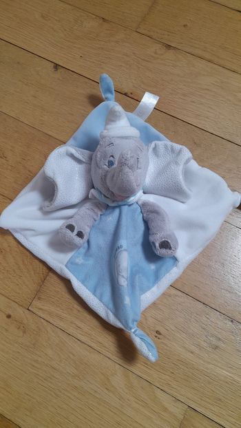 Doudou dumbo 