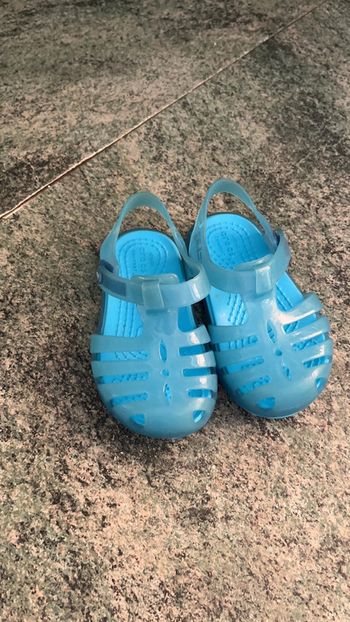 Crocs bleu mise une seule fois