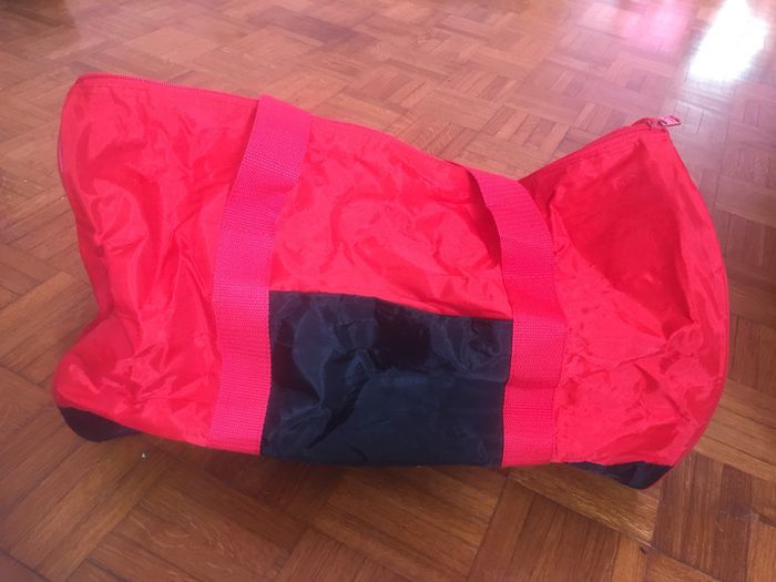 Sac de voyage rouge - photo numéro 2