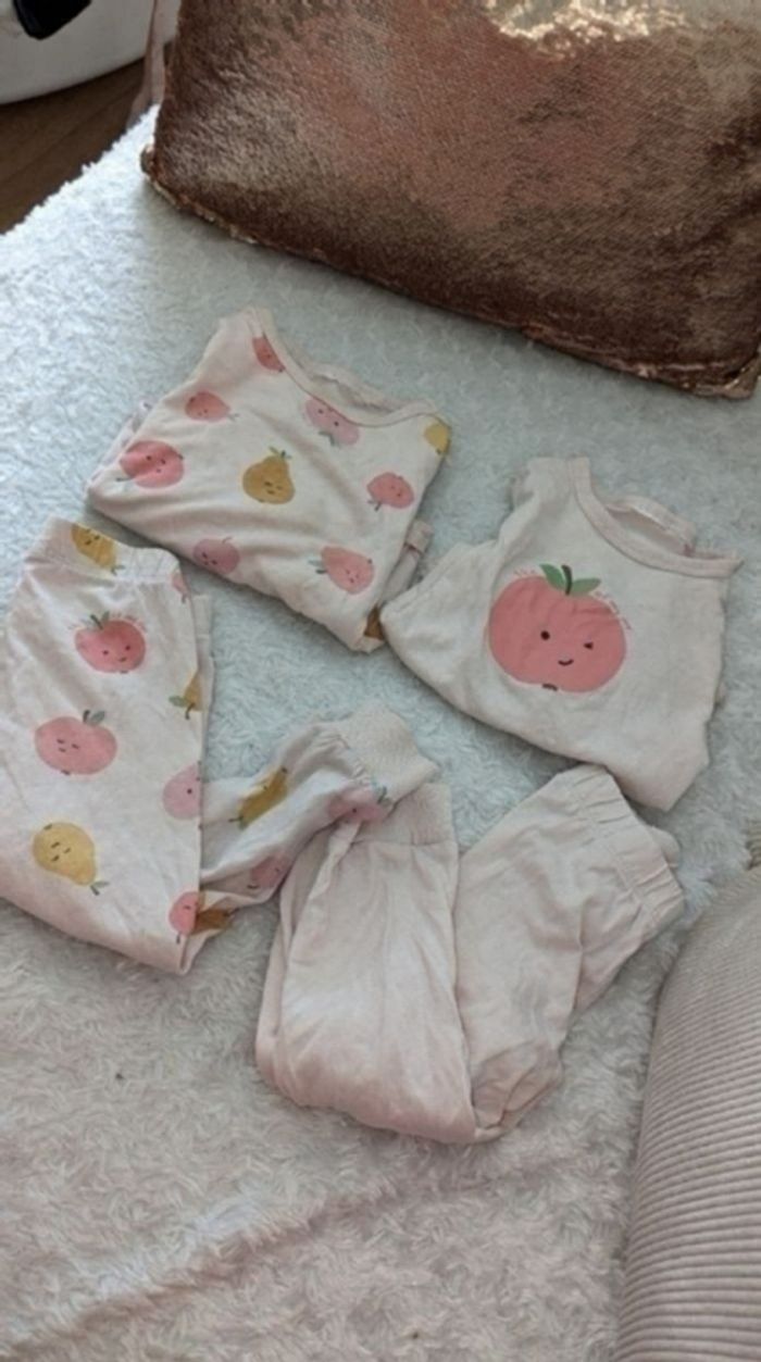 Pyjama H&M 9-12 mois - photo numéro 2