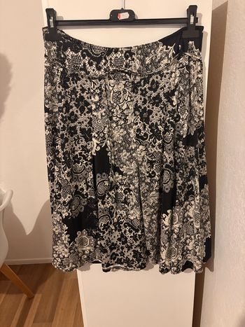 Jupe à fleurs