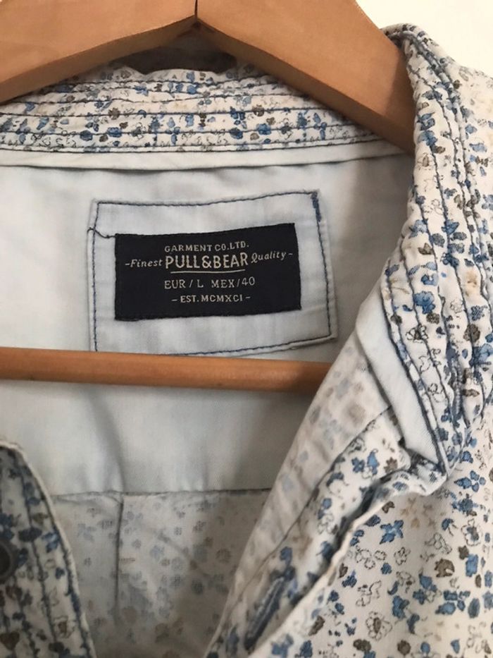 Chemise à fleur Pull&bear taille L (taille 40) - photo numéro 3