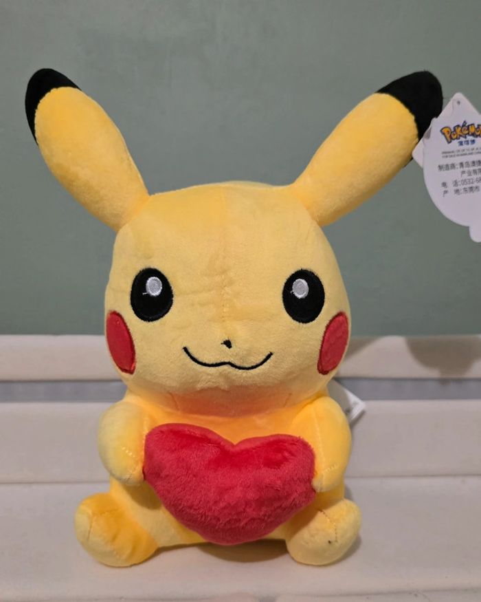 Peluche Pikachu