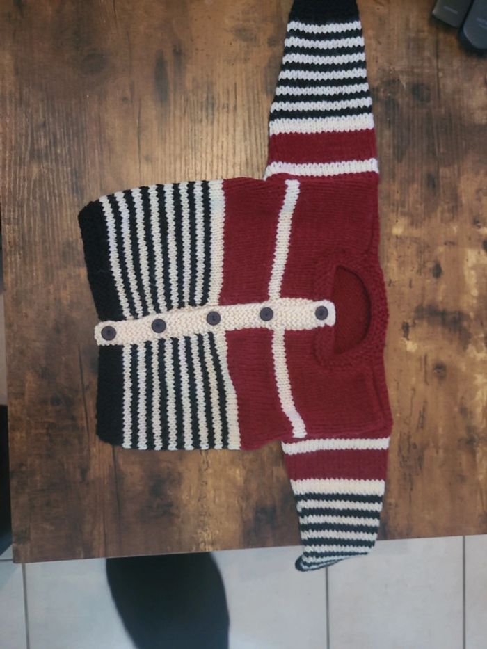 👶gilet fait main 3 mois👶 - photo numéro 2