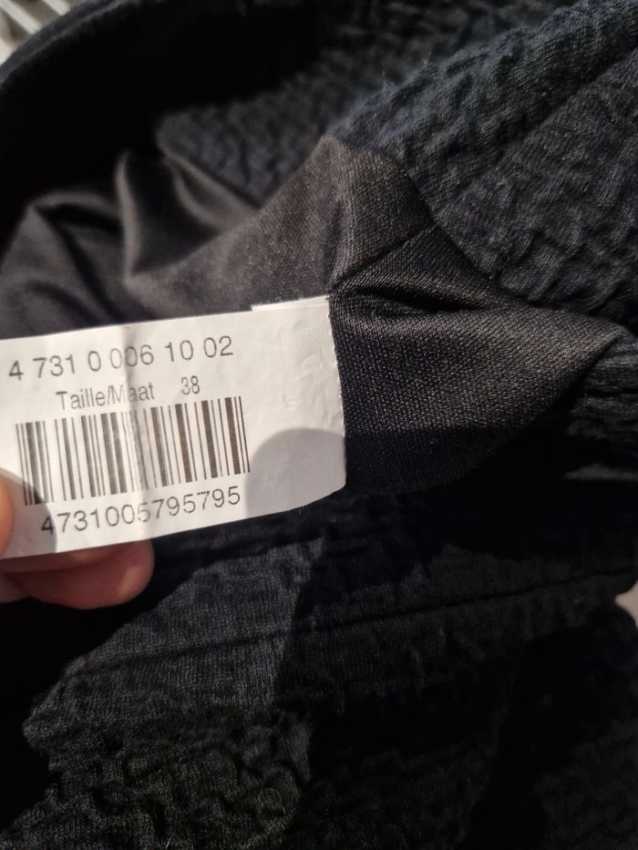 Jupe Armand Thiery 38 - photo numéro 4