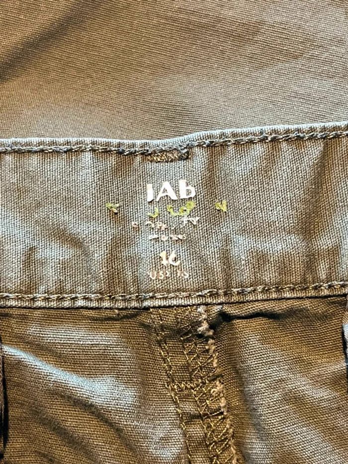 Short bermuda  homme  46 kaki - photo numéro 4