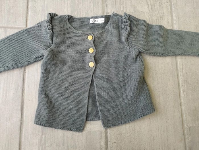 Lot n°381 Gilet Gémo 18 mois - photo numéro 3