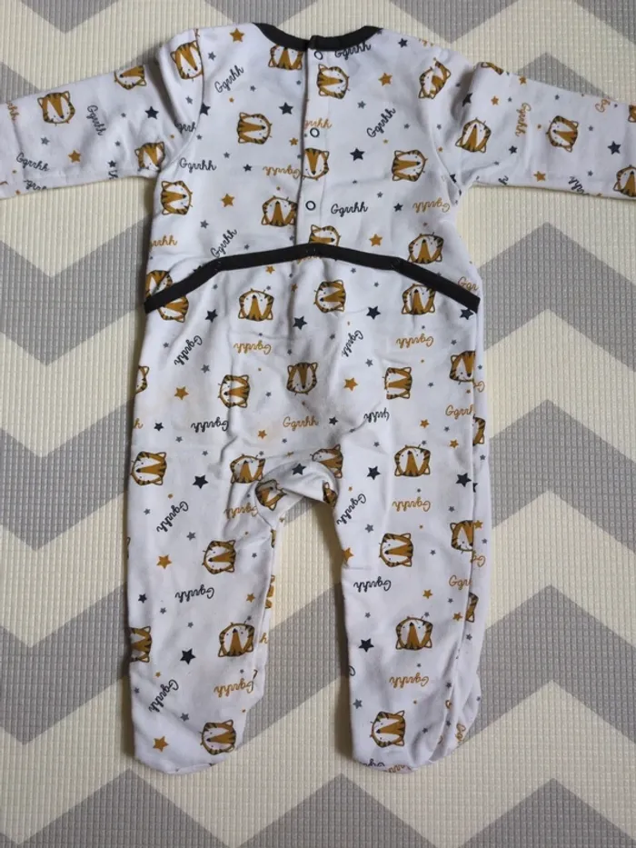 Lot 2 pyjamas grenouillères Orchestra 18 mois - photo numéro 3