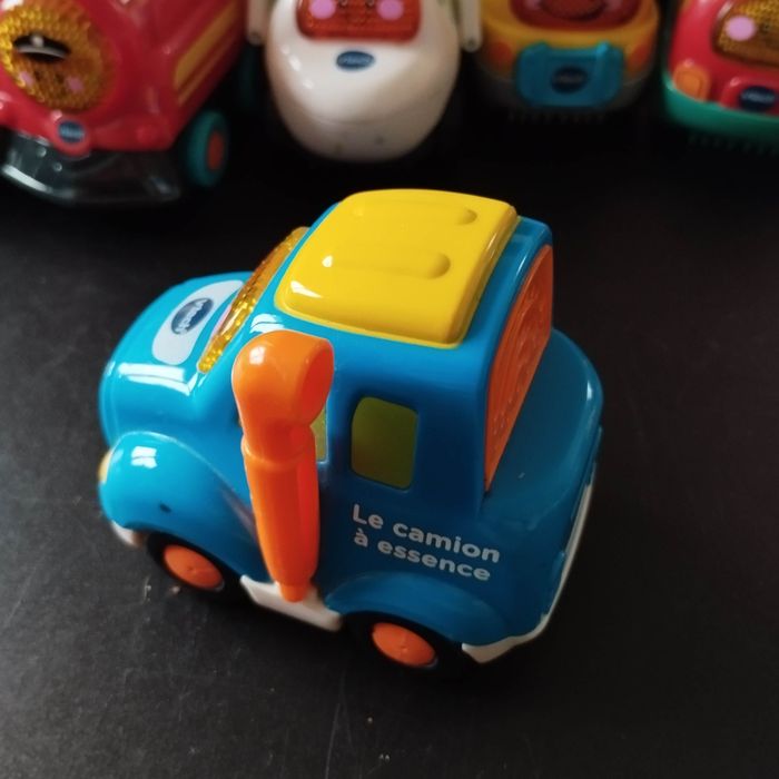 Tut Tut bolide Maxence camion essence - photo numéro 3
