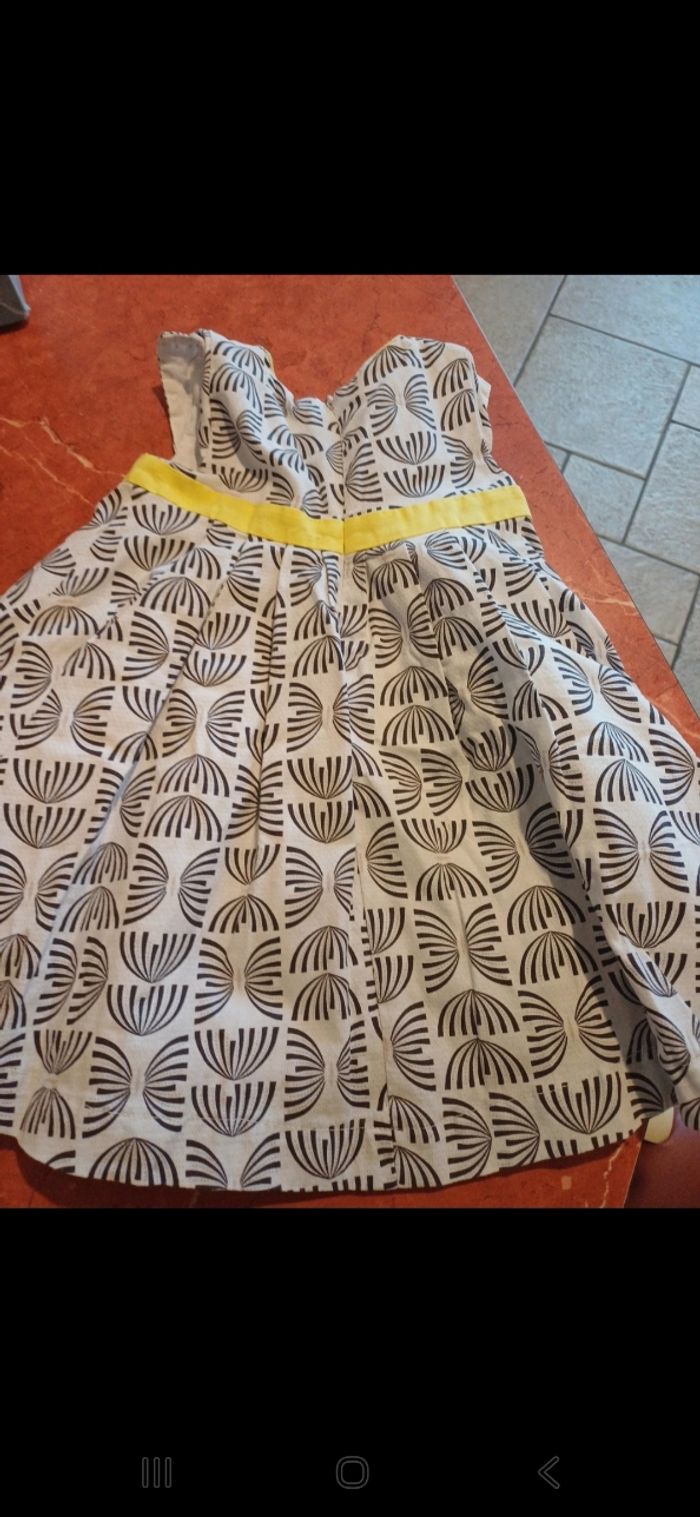 Robe fille taille 24 mois - photo numéro 3