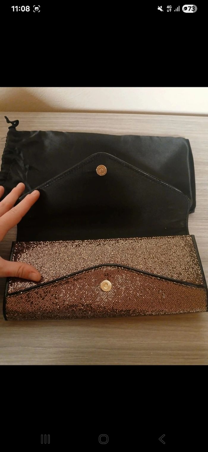 Pochette de soirée paillettes cuivre neuve - photo numéro 2