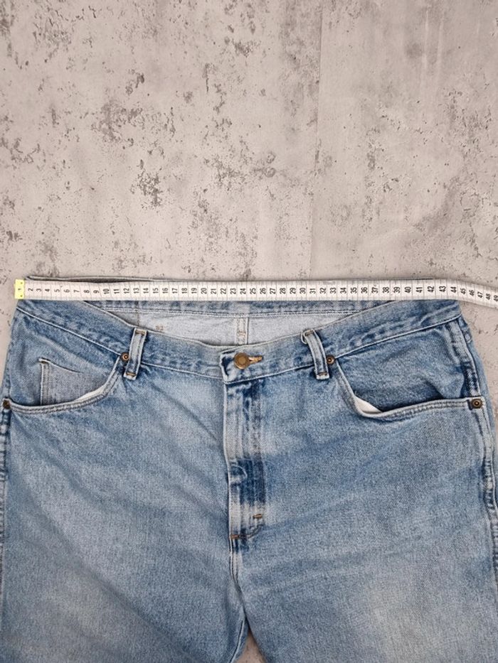 Jeans Wrangler bleu clair – Taille 36x34 Hommes (mesures en photos) - photo numéro 6