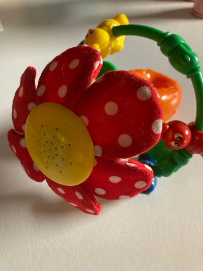 Hochet musical petite fleur Vtech - photo numéro 5